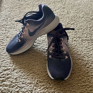 Nike Women’s Air Zoom Pegasus size 8.5
